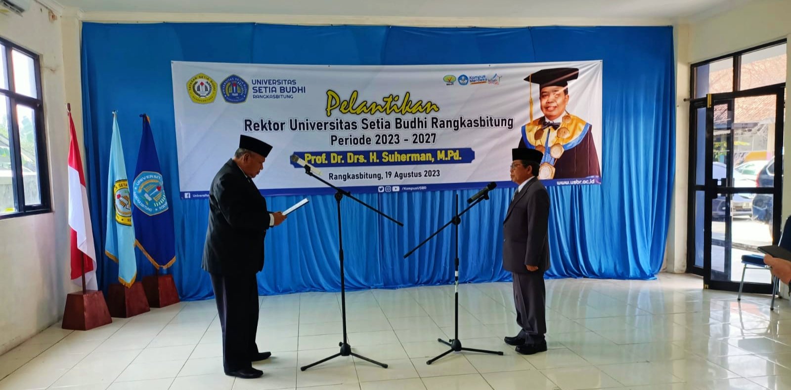 Dilantik Jadi Rektor Prof Suherman Ajak Civitas Akademik Jadikan Usbr