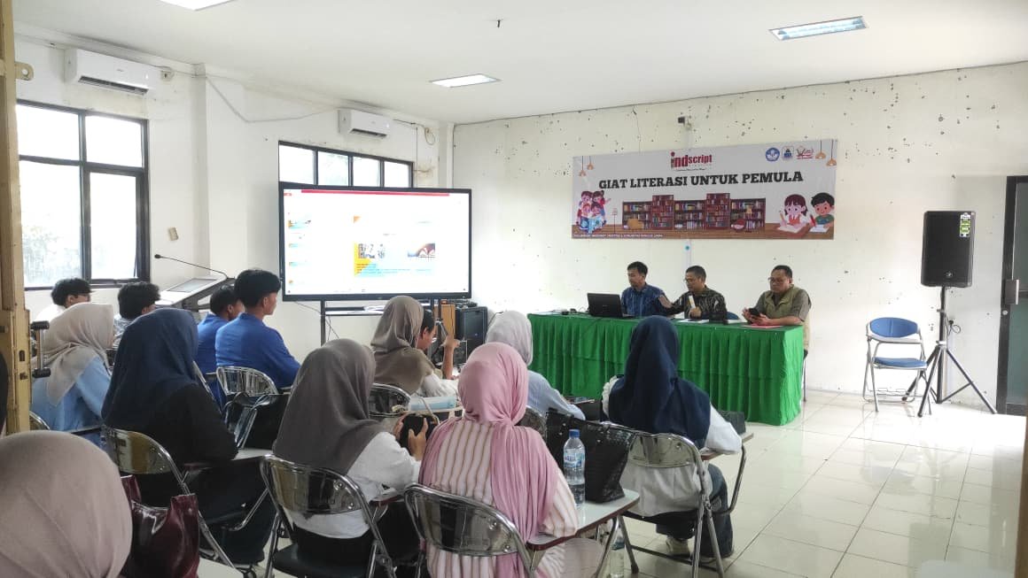 You are currently viewing USBR Gelar Giat Literasi Bersama Indscript Creative, Dorong Mahasiswa Jadi Penulis dan Produsen Gagasan